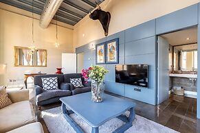 Unik Vacation Emperador