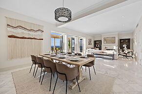 The Bay Crest Manor Views Pool Beach