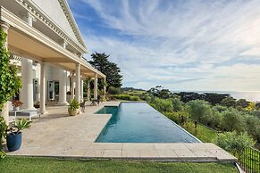 The Bay Crest Manor Views Pool Beach