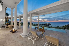 The Bay Crest Manor Views Pool Beach