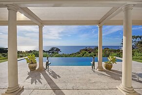 The Bay Crest Manor Views Pool Beach