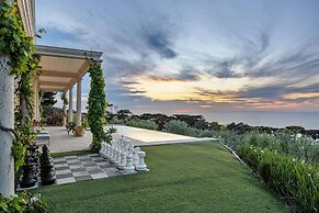 The Bay Crest Manor Views Pool Beach