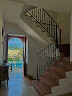 B&B MARINA SLEEP AND SHIP