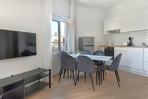 Phaedrus Living: City Breeze Residences Urbanity