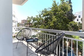 Phaedrus Living: City Breeze Residences Urbanity