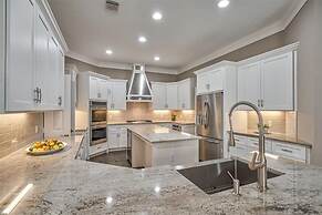 ELUX with heated pool spa