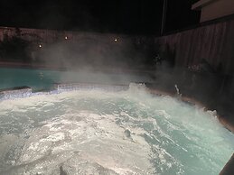 ELUX with heated pool spa