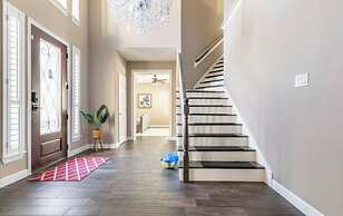 ELUX with heated pool spa