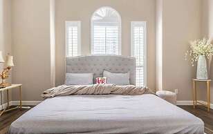 ELUX with heated pool spa