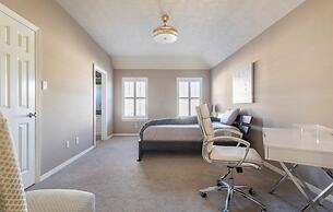 ELUX with heated pool spa