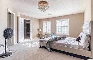 ELUX with heated pool spa