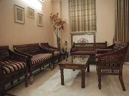Room in B&B - Home Stay Bed And Break Fast