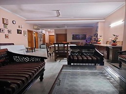 Room in B&B - Home Stay Bed And Break Fast