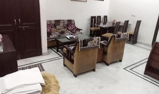 Room in B&B - Home Stay Bed And Break Fast