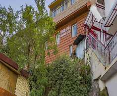 Goroomgo Thee Aura Mussoorie