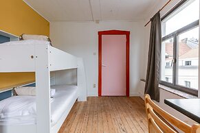 BE GNT Aman 15 in Gent