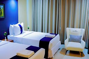 Parrot Hotel Arusha