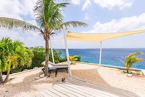 Kas di So o Ocean Front Luxury Villa