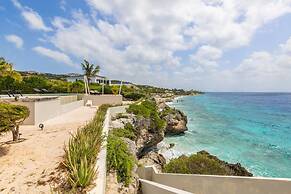 Kas di So o Ocean Front Luxury Villa