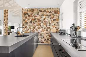 Kas di So o Ocean Front Luxury Villa