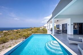 Villa Holiday Dream Sun Sea Serenity