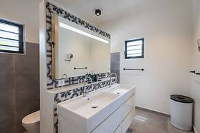 Villa Holiday Dream Sun Sea Serenity