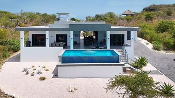Villa Holiday Dream Sun Sea Serenity