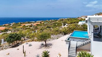 Villa Holiday Dream Sun Sea Serenity