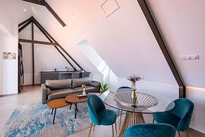 The Handelskade Crown A Historical Penthouse