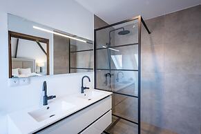 The Handelskade Crown A Historical Penthouse