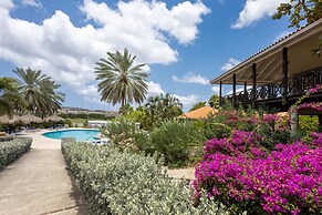 Tropical Paradise at Blue Bay Golf Beach Resort