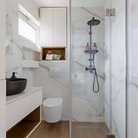 Holt - Out of the Woods