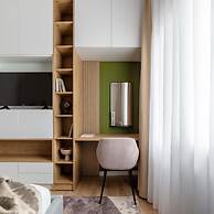 Holt - Out of the Woods