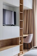 Holt - Out of the Woods