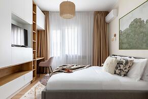 Holt - Out of the Woods