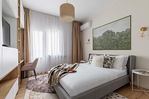 Holt - Out of the Woods