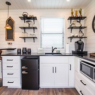 The Newtonian Tiny Container Home Near Magnolia