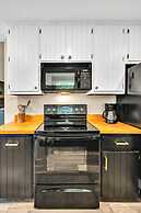 New Cozy Retreat Located 15 Minutes to Waco