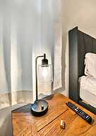 New Cozy Retreat Located 15 Minutes to Waco