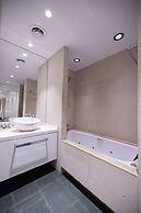 Ampersand - Bright 2-bedroom Apartment