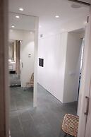 Ampersand - Bright 2-bedroom Apartment