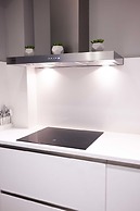 Ampersand - Bright 2-bedroom Apartment