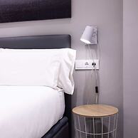 Ampersand - Bright 2-bedroom Apartment