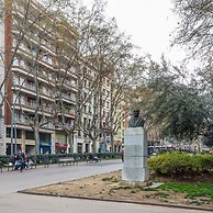 Ampersand - Bright 2-bedroom Apartment