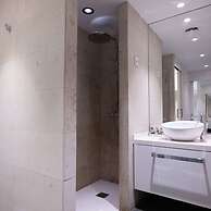 Ampersand - Bright 2-bedroom Apartment