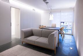 Ampersand - Bright 2-bedroom Apartment