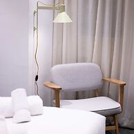 Ampersand - Bright 2-bedroom Apartment