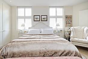 Serene 2 Bed Flat Chiswick Min Monthly Stay