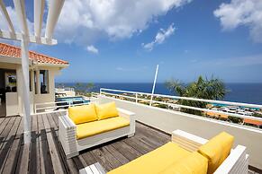 Shoreline Harmony at Villa Solana