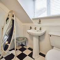 Host Stay Dotty s Coastal Retreat